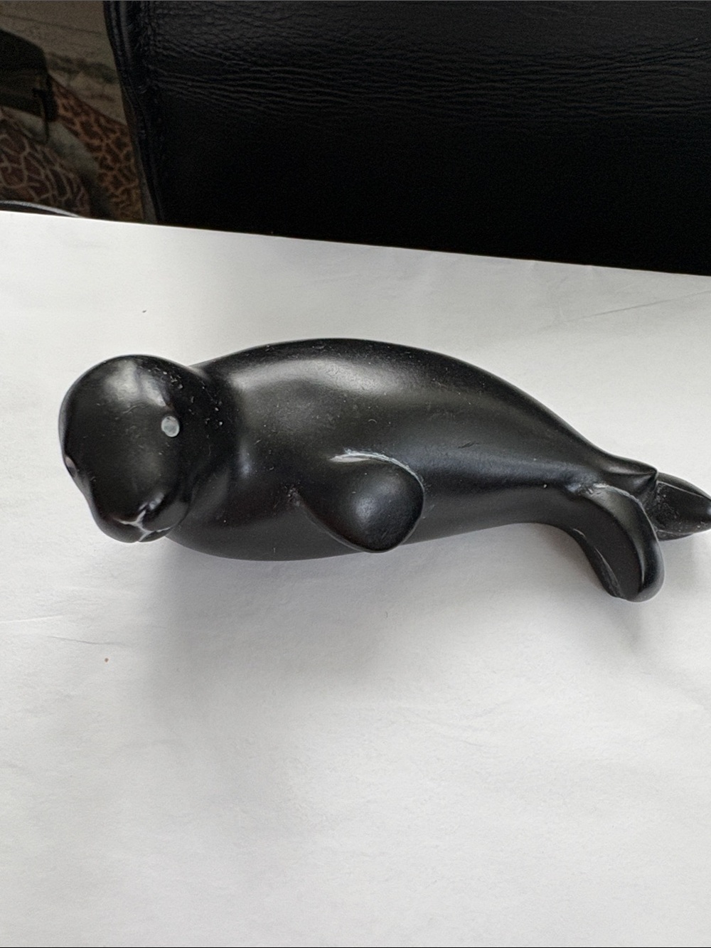 Vintage Canadian BOMA carved Natural Resin Sea Lion Haida First Nation Style - Picture 7 of 9